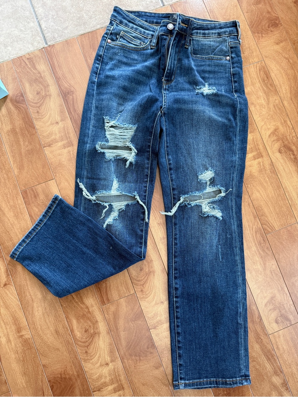 Judy Blue Dark Blue Distressed Straight Leg Jeans